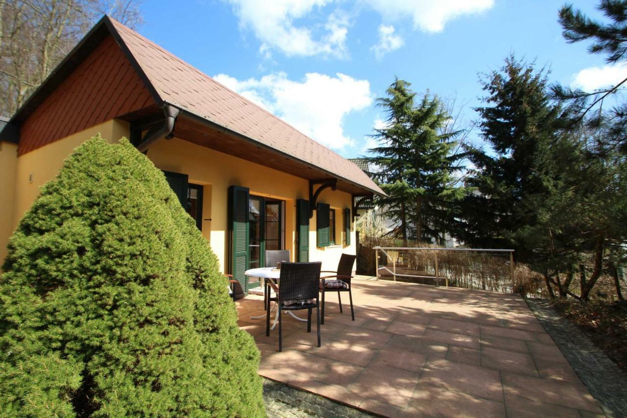Ferienhaus Sommertied ゼリン エクステリア 写真
